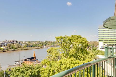 Central Cosmo Apartment Hotel - Hotel Gold Coast 15