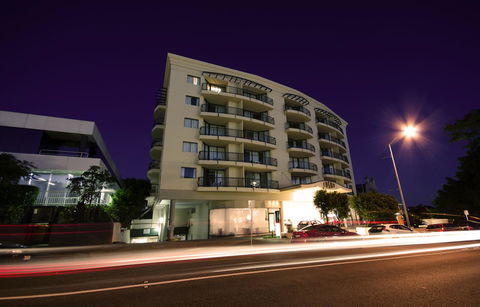 Central Cosmo Apartment Hotel - Hotel Gold Coast 21