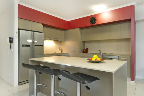 On The Bay Apartments - Hotel Gold Coast 26