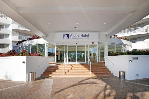 Sovereign On The Gold Coast - Hotel Gold Coast 9