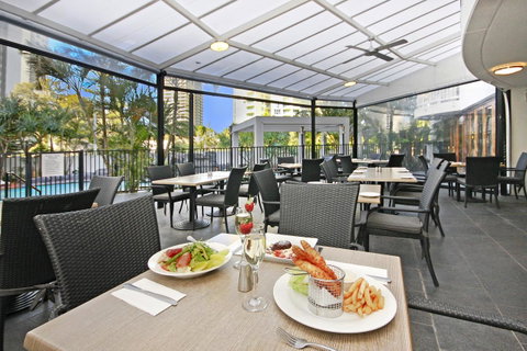 Sovereign On The Gold Coast - Hotel Gold Coast 21