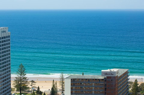 Chevron Renaissance - Private Apartments - Hotel Gold Coast 9