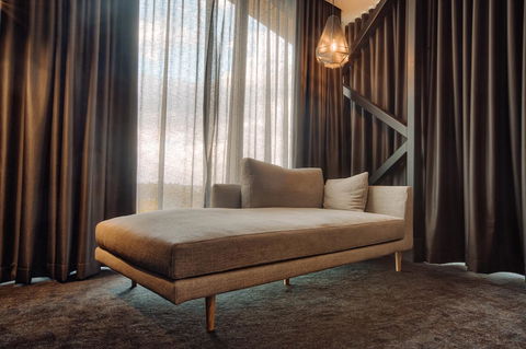 Eatons Hill Hotel - Hotel Gold Coast 13