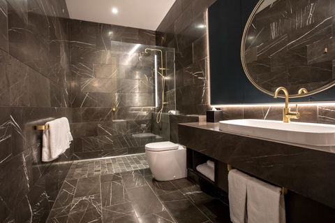 Eatons Hill Hotel - Hotel Gold Coast 29
