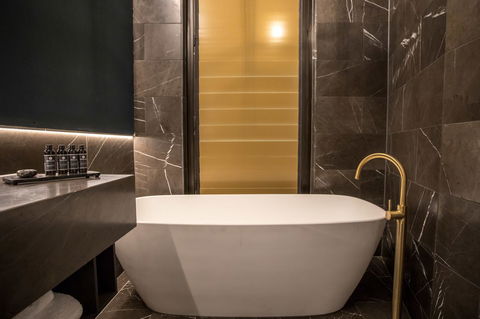 Eatons Hill Hotel - Hotel Gold Coast 27