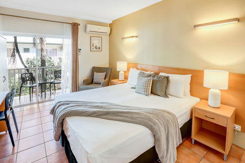 Coral Tree Inn - Hotel Gold Coast 13