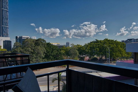 Soho Brisbane - Hotel Gold Coast 9