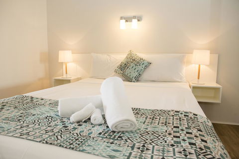 Amaroo At Trinity - Hotel Gold Coast 10