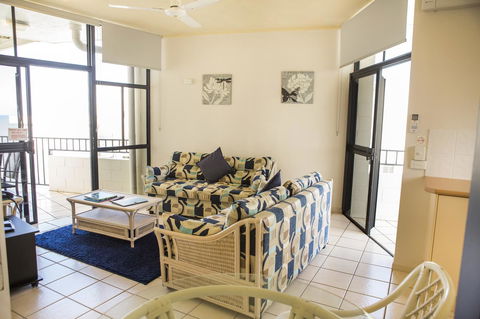 Amaroo At Trinity - Hotel Gold Coast 37
