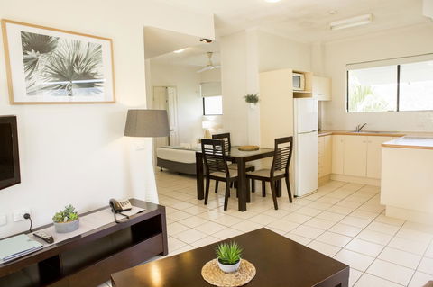 Amaroo At Trinity - Hotel Gold Coast 30
