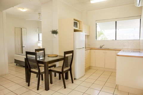 Amaroo At Trinity - Hotel Gold Coast 28