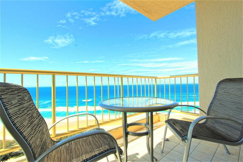 Capricorn One Beachside Holiday Apartments - Official - Hotel Gold Coast 26