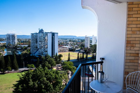 The Island Gold Coast - Hotel Gold Coast 21