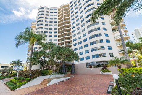 The Meriton Apartments On Main Beach - Hotel Gold Coast 38