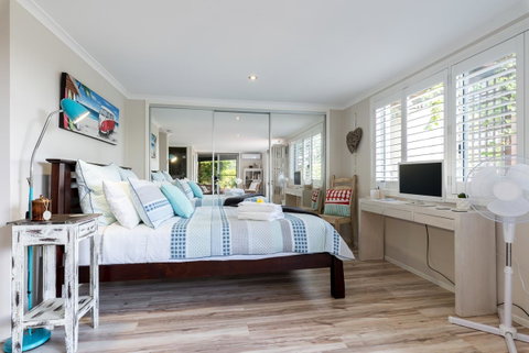 Private Guest Suite High On Currumbin Hill - Hotel Gold Coast 2