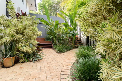 Private Guest Suite High On Currumbin Hill - Hotel Gold Coast 17