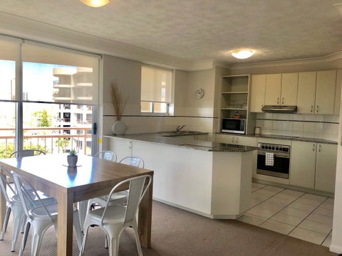 Wharf Boutique Apartments - Hotel Gold Coast 2