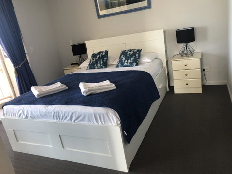 Wharf Boutique Apartments - Hotel Gold Coast 10
