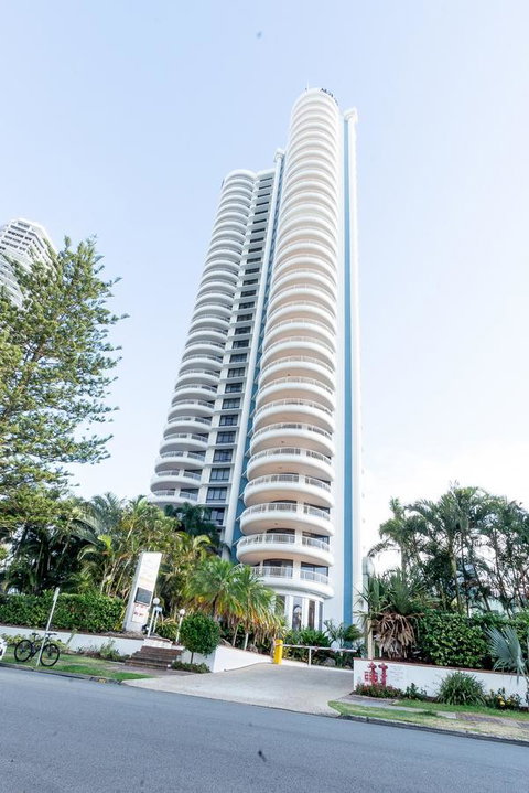 Excluza - Hotel Gold Coast 5