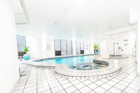 Excluza - Hotel Gold Coast 9