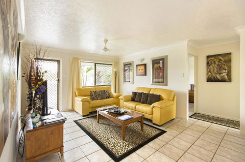 Marcol Place Holiday Apartments - Hotel Gold Coast 3