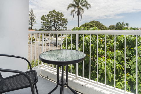 Sunshine Beach Resort - Hotel Gold Coast 4