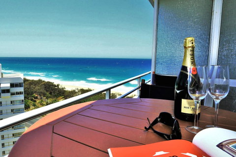 Equinox Resort - Hotel Gold Coast 1