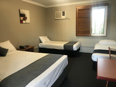 Cosmopolitan Motel & Serviced Apartments - Hotel Gold Coast 17