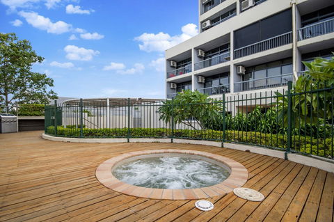 Sunshine Tower Hotel - Hotel Gold Coast 13