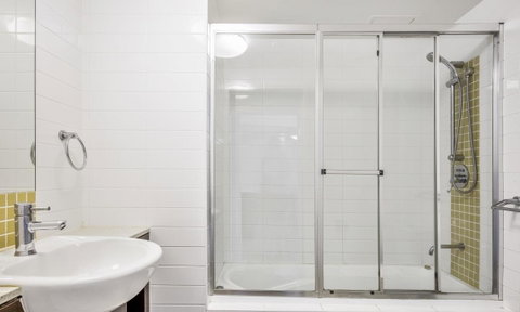 Wings Resort, Apartments And 2 Story Penthouses - We Accommodate - Hotel Gold Coast 5