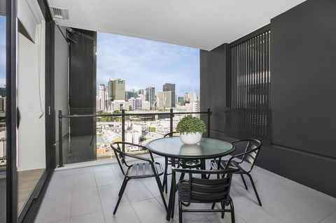 Arise Spice Apartments - Hotel Gold Coast 26
