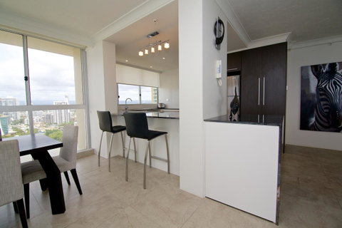 Hi Surf Beachfront Resort Apartments - Hotel Gold Coast 26