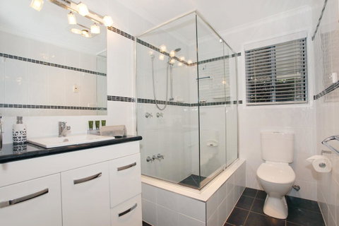 6 Botany Court Marcoola Beach - Pet Friendly 500 Bond - Hotel Gold Coast 14