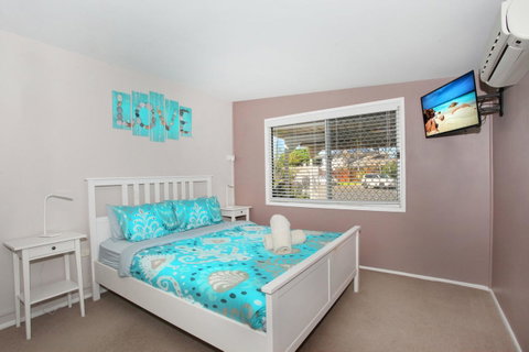 6 Botany Court Marcoola Beach - Pet Friendly 500 Bond - Hotel Gold Coast 3