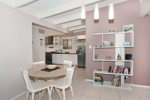 6 Botany Court Marcoola Beach - Pet Friendly 500 Bond - Hotel Gold Coast 15
