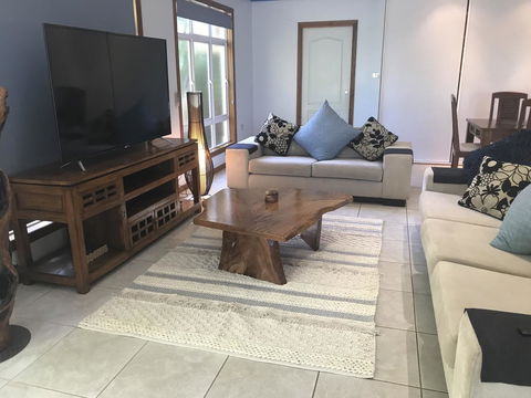 Taj On Byrnes - Private Luxury Apartment Mareeba - Hotel Gold Coast 7