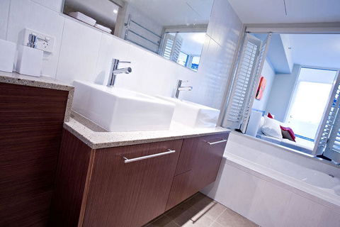 Lanai Riverside Apartments - Hotel Gold Coast 17