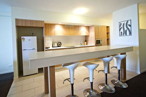Lanai Riverside Apartments - Hotel Gold Coast 7