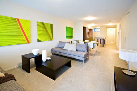 Lanai Riverside Apartments - Hotel Gold Coast 2