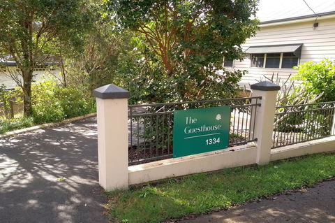 The Guesthouse Maleny - Hotel Gold Coast 3
