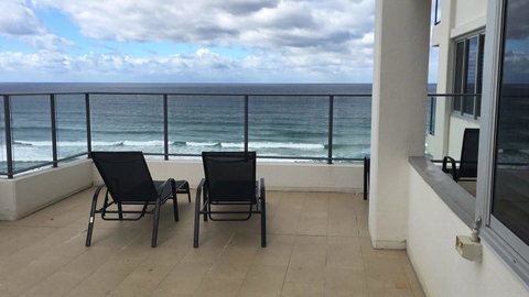The Penthouses Apartments - Hotel Gold Coast 12