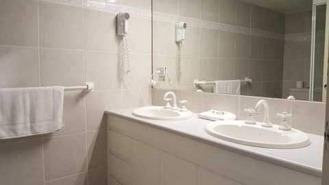 The Penthouses Apartments - Hotel Gold Coast 30