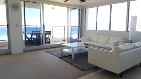 The Penthouses Apartments - Hotel Gold Coast 15