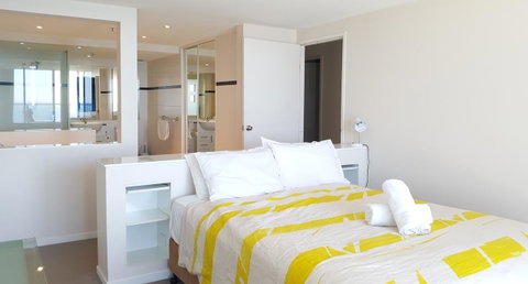 The Penthouses Apartments - Hotel Gold Coast 3