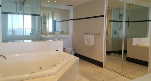 The Penthouses Apartments - Hotel Gold Coast 2