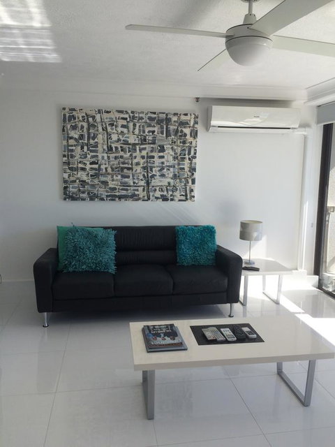 Surfers Century Oceanside Apartments - Hotel Gold Coast 27