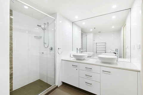 Surfers Century Oceanside Apartments - Hotel Gold Coast 9