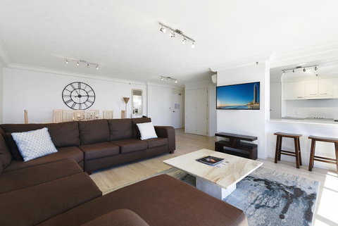 Surfers Century Oceanside Apartments - Hotel Gold Coast 13