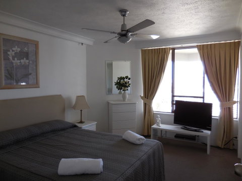 Surfers Century Oceanside Apartments - Hotel Gold Coast 39