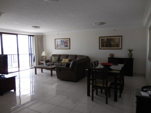 Surfers Century Oceanside Apartments - Hotel Gold Coast 41